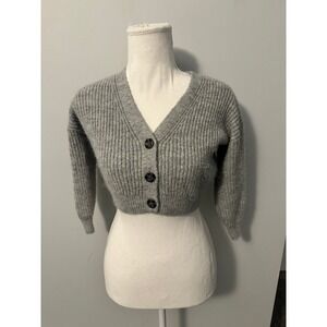 Old Navy Cropped‎ Grey Sweater